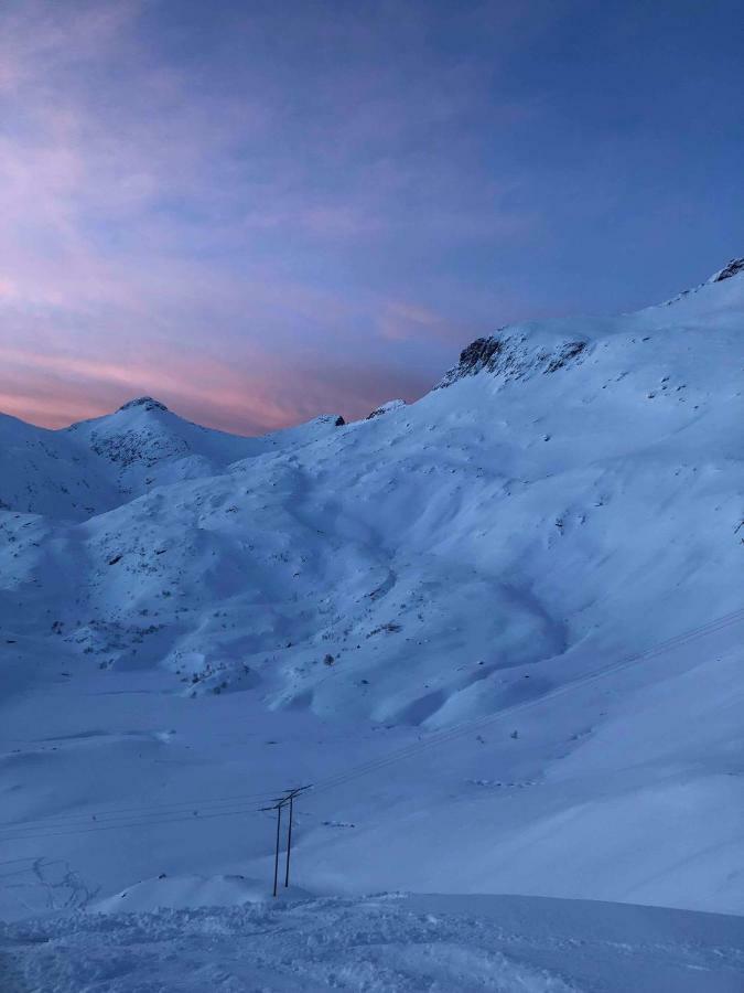 Pilan Lodge Lofoten Vestpollen Bagian luar foto